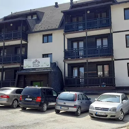 Sunny Days Apartman *